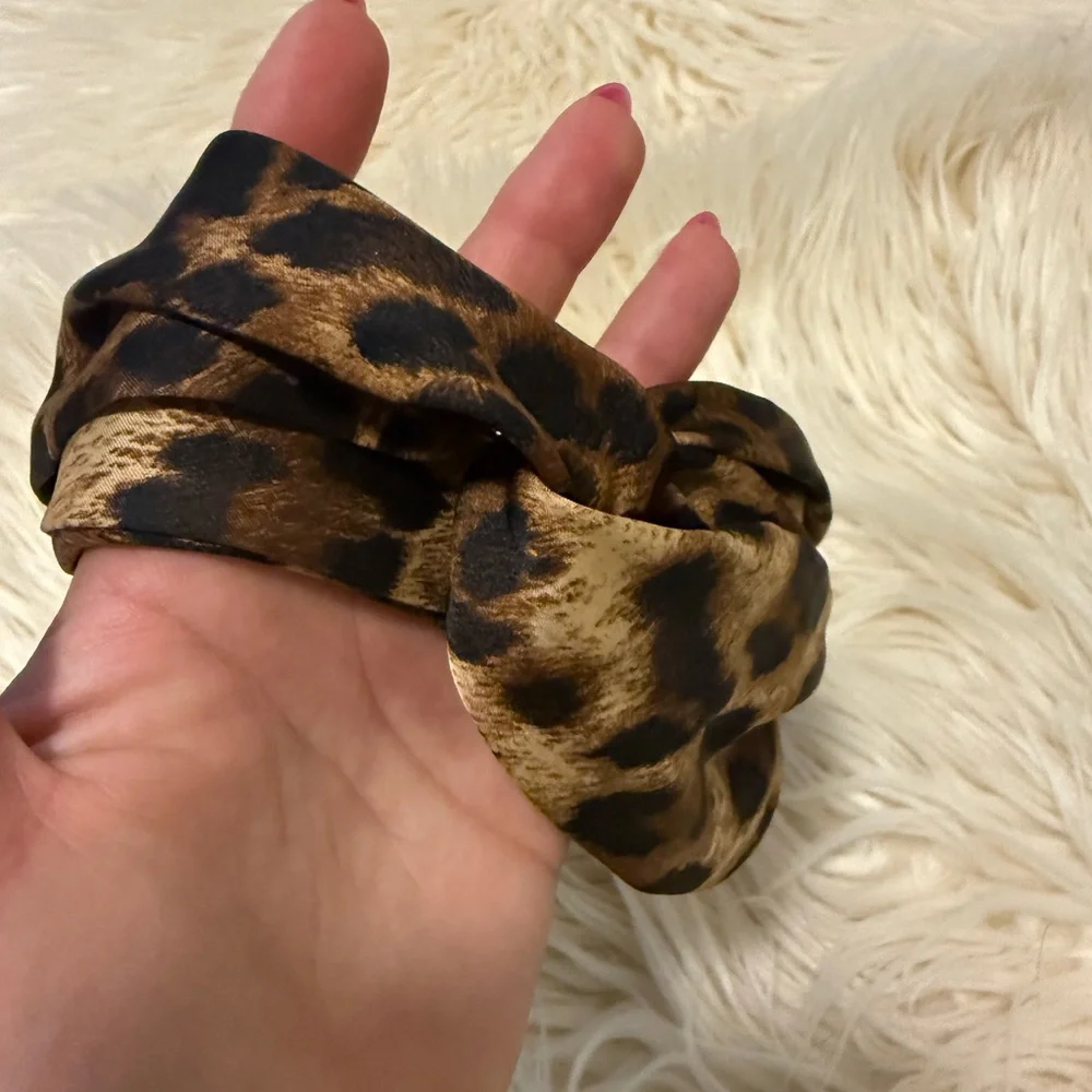 Lot of 3 headbands